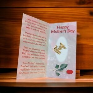 Happy Mothers Day Card with Pin